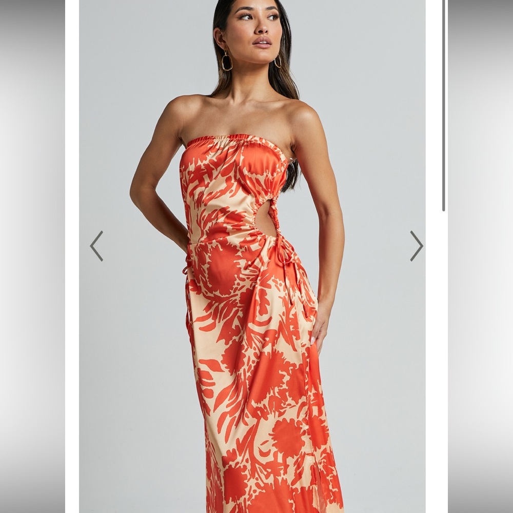VERONICA MIDI DRESS - STRAPLESS SIDE CUT OUT SATIN DRESS IN ORANGE FLORAL